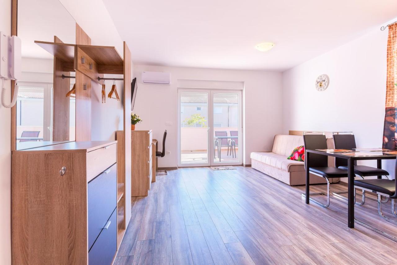 Irina Apartment Medulin Bagian luar foto