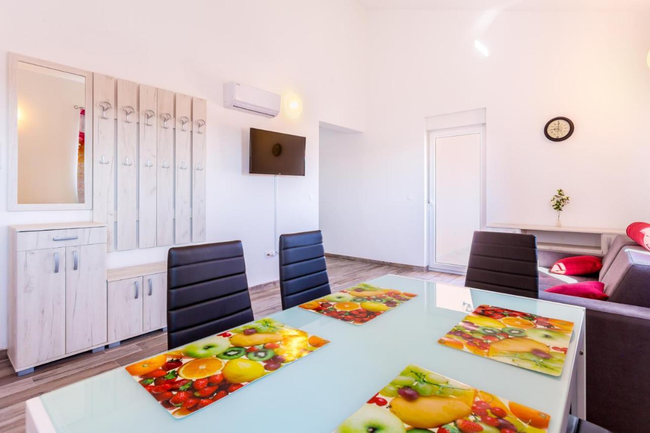 Irina Apartment Medulin Bagian luar foto